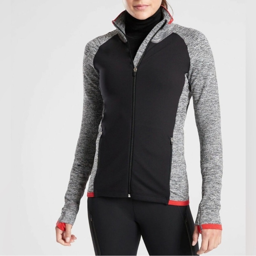 Athletaβ Andes Hybrid Jacket